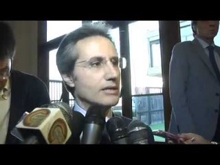 Caldoro - L'antipolitica si combatte con la buona politica (23.10.12)