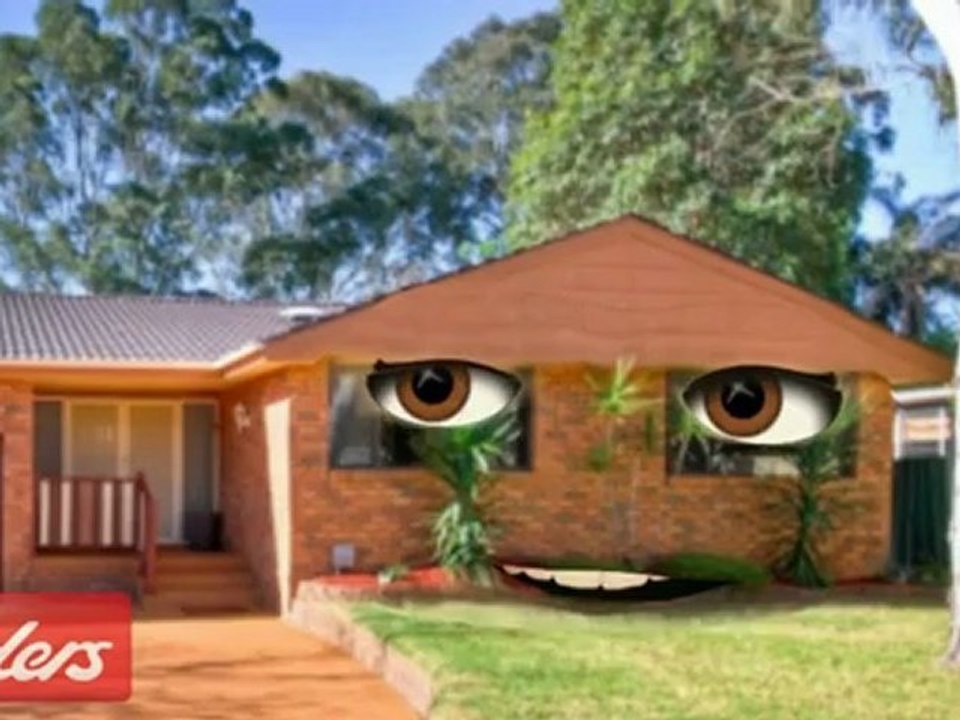 SAD HOUSE_ Toongabbie house 'talks' for sale - funny house