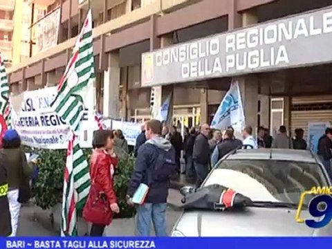 Bari | Basta tagli alla sicurezza