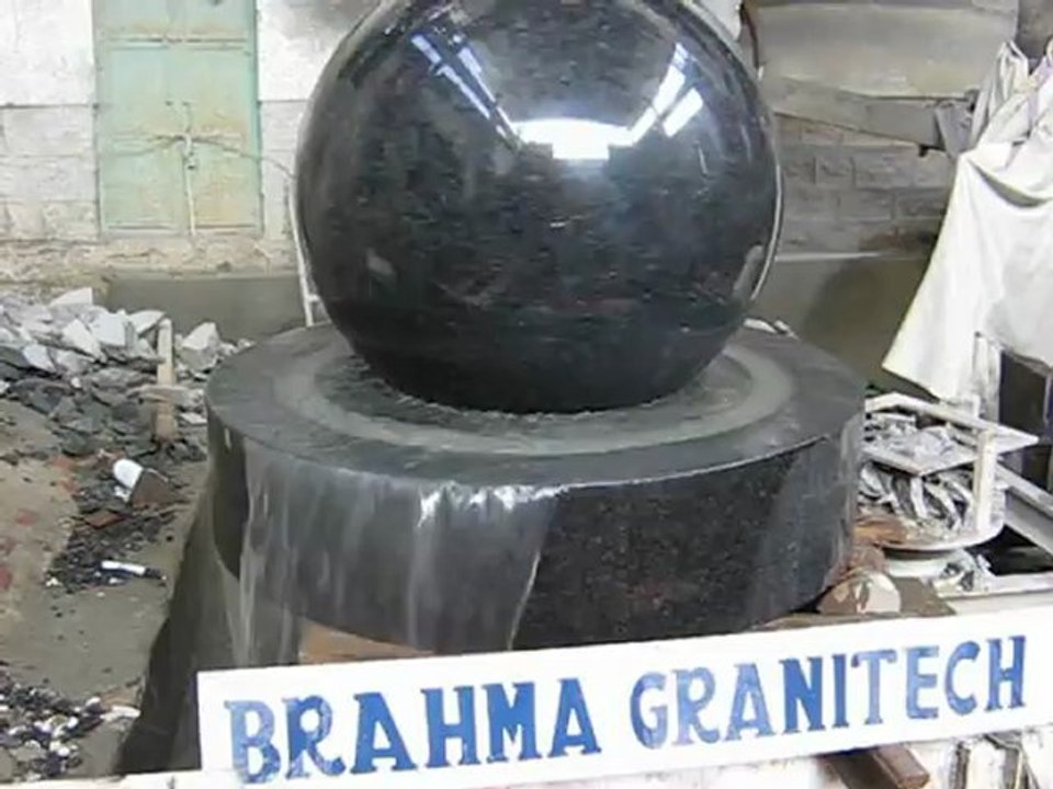 outdoor ball fountain