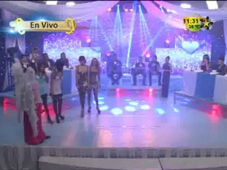 Despedida de Solteros parte de chicas sexys