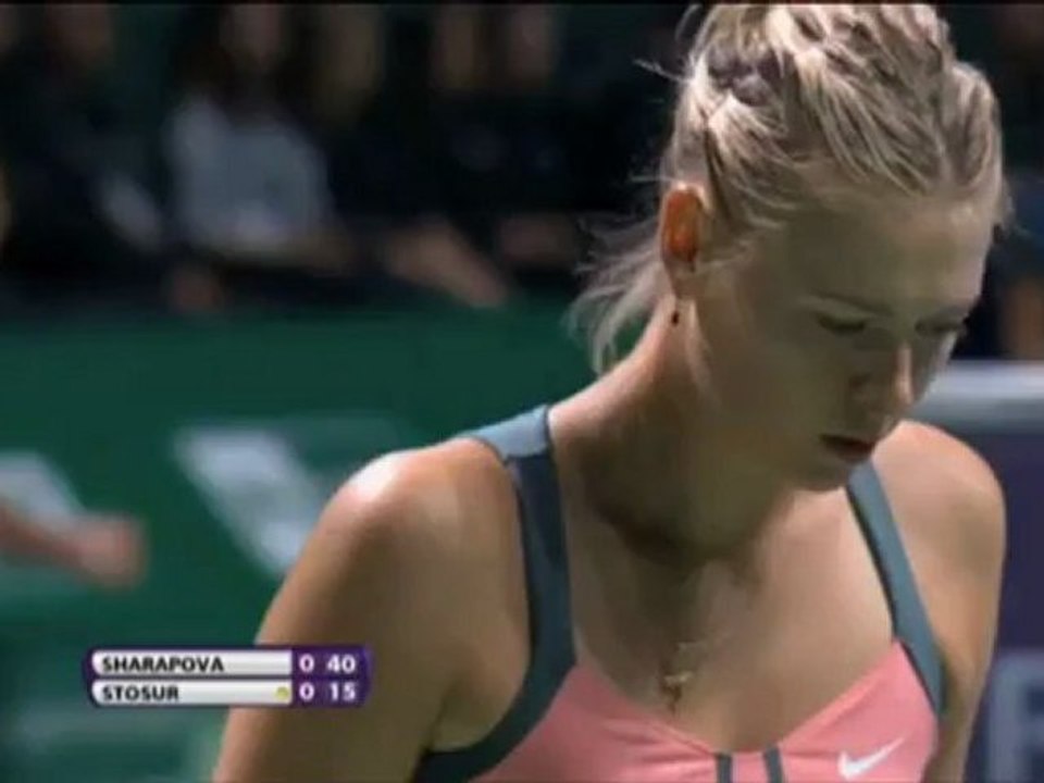 Istanbul: Sharapova dominiert nach Belieben