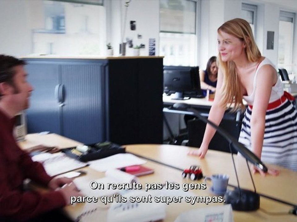 Série 3 : épisode 5, CV, version audiodécrite