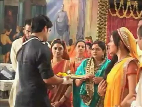 *Drashti Dhami* Madhubala EIEJ India Forums Segment 26/10/2012