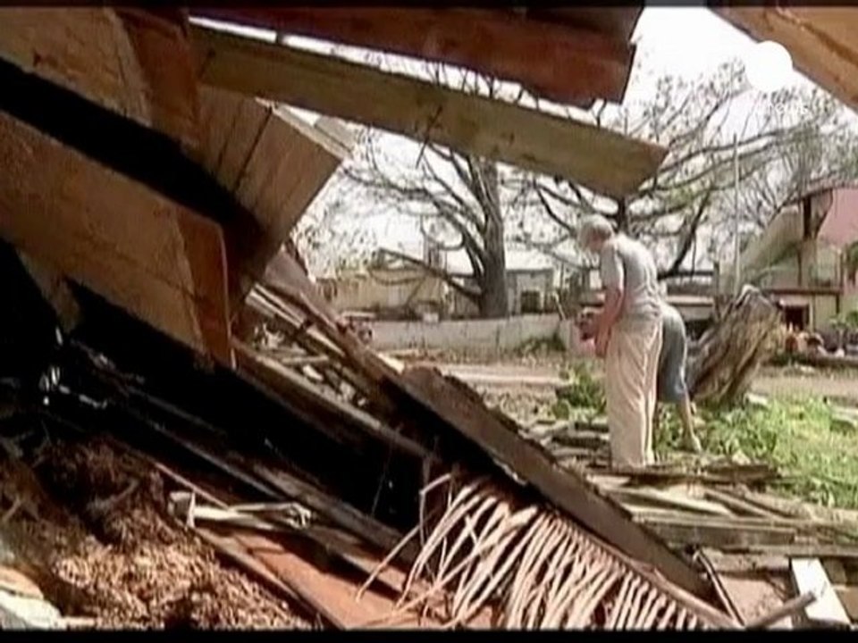 US expects hurricane to become 'Frankenstorm'