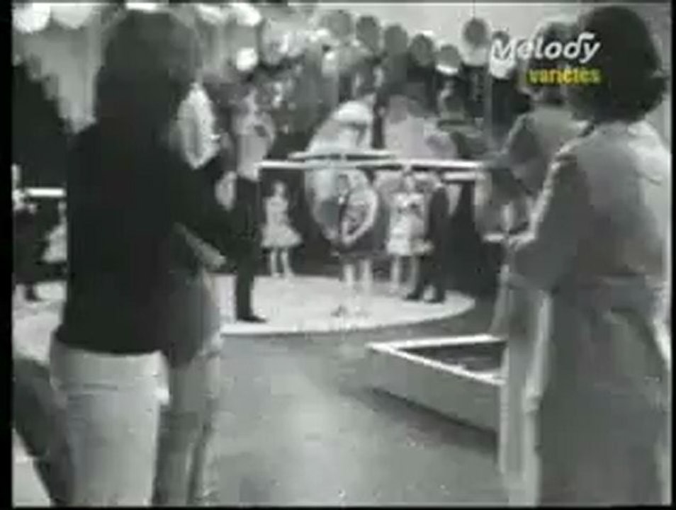 -- Mick Micheyl (72)-chante avec dick Rivers- eddy Mitchell- claude Vega etc ....