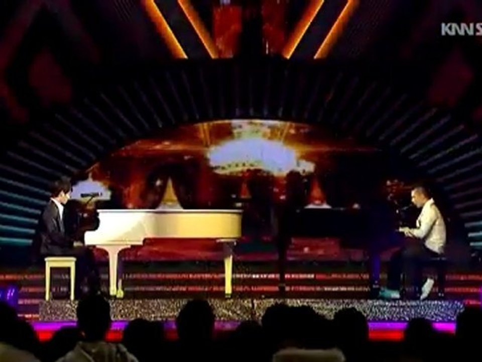 TaeYang and Xiah Junsu - Piano Battle Live 2008/12/29