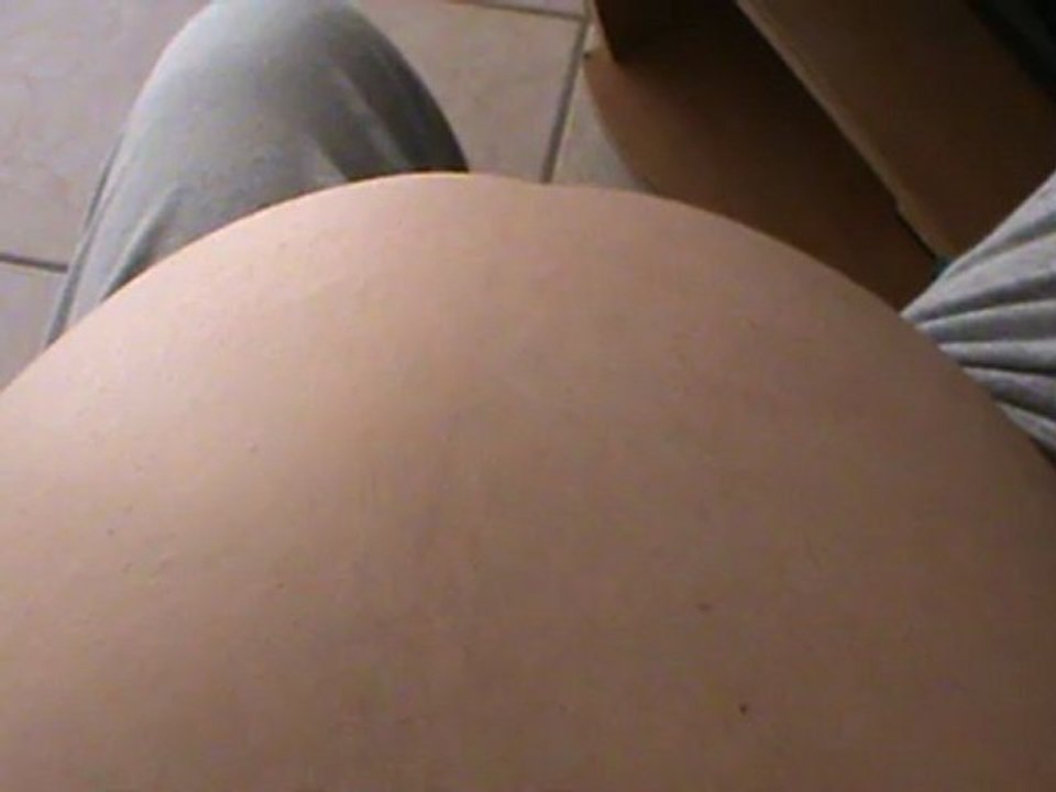 bébé Kinder en mouvement