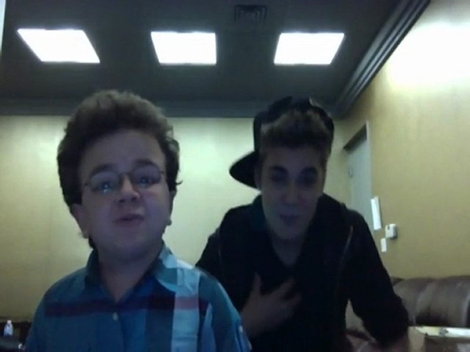 As Long As You Love Me | Beauty and A Beat Mash Up(With Me and Justin Bieber)