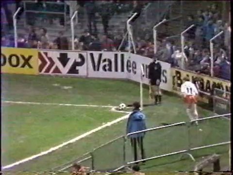 Rennes - Laval 83-84 D1