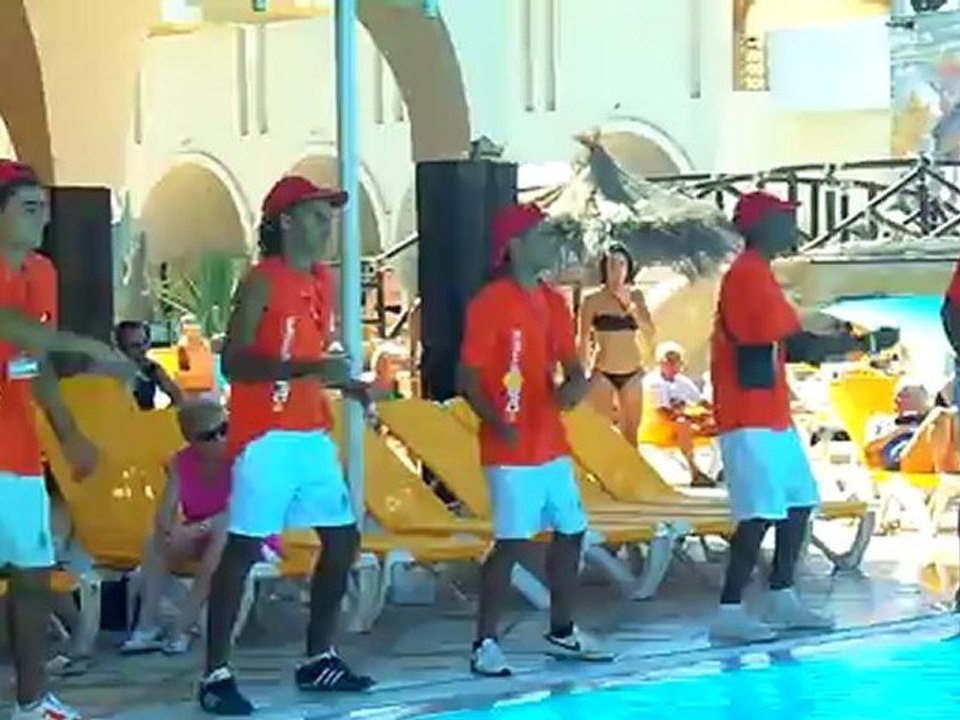 Animation piscine dar djerba octobre  2012  - Décalé !!