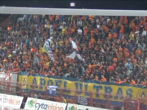 Ν. Σαλαμίνα-ΑΠΟΕΛ-Οπαδοί ΑΠΟΕΛ (6)