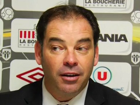 Conférence de presse Angers SCO - Châteauroux : Stéphane MOULIN (SCO) - Didier THOLOT (LBC) - saison 2012/2013