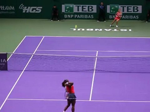 Serena Williams - Radwanska 27.10.2012 WTA Istanbul....