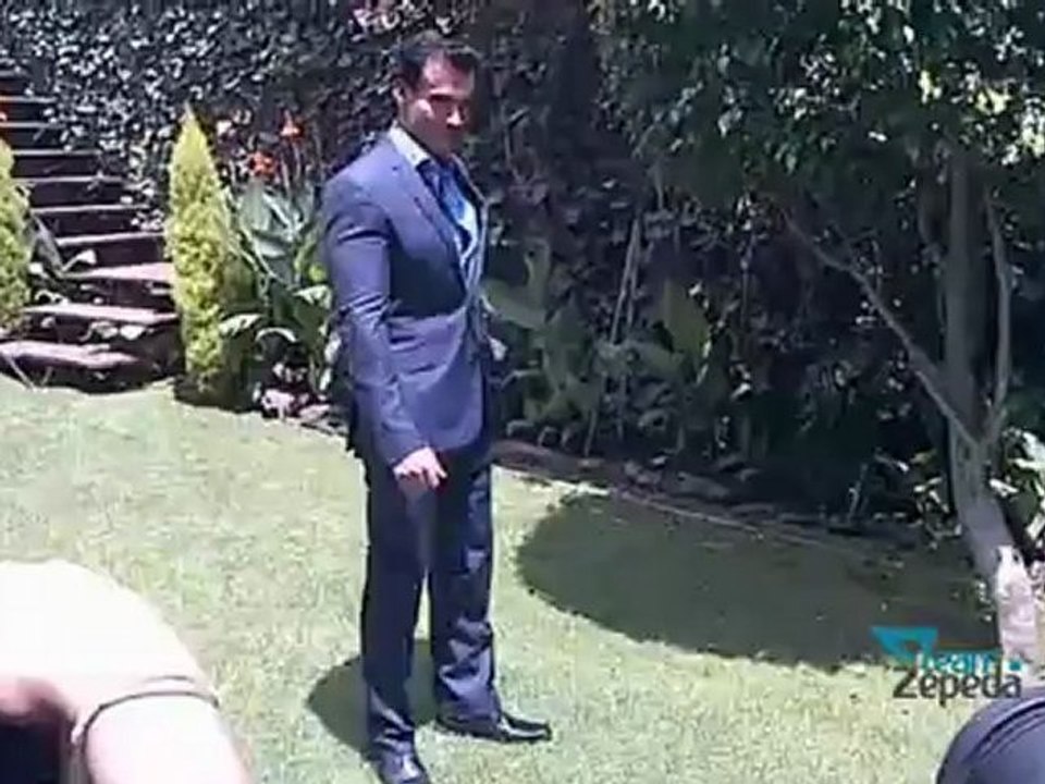 David Zepeda @davidzepeda1 sesión de fotos en conferencia de UNDP