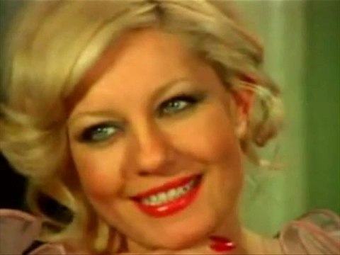 Seslisohbetlerde Seslisohbetlerde.com Emel Sayın - Gözler Kalbin Aynasıdır