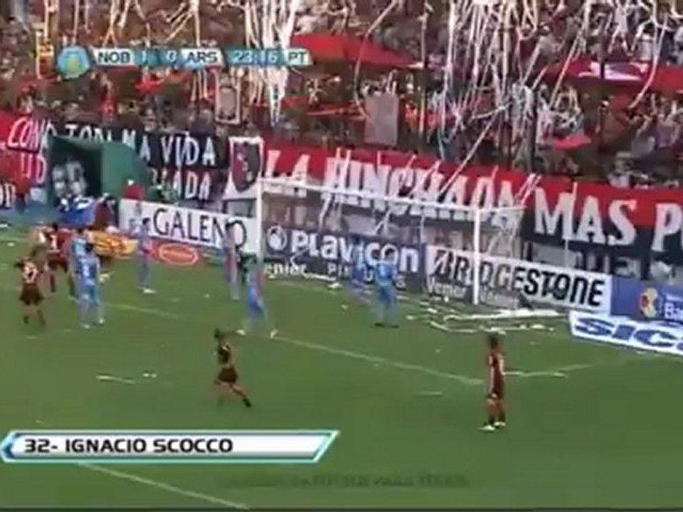 Golazo de Scocco. Newell's 2 - Arsenal 1. Torneo Inicial 2012. Fecha 12.