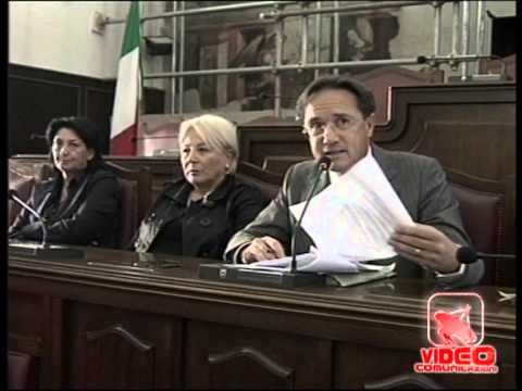 Napoli - Nuovi fondi per la Scuola (26.10.12)