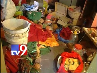 Old City simmers after theft at Temple