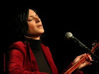 Özlem Özdil           "Dinle sözüm al nasihat "