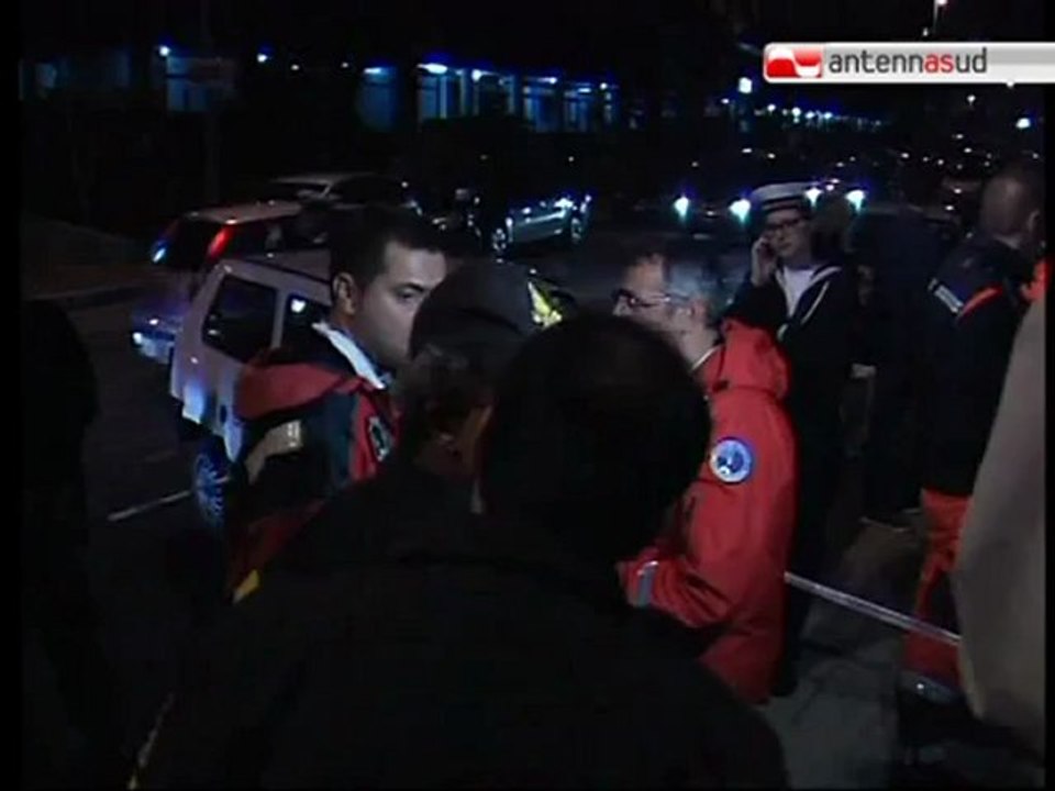 TG 27.10.12 Gommone si ribalta sul lungomare di Bari, due dispersi