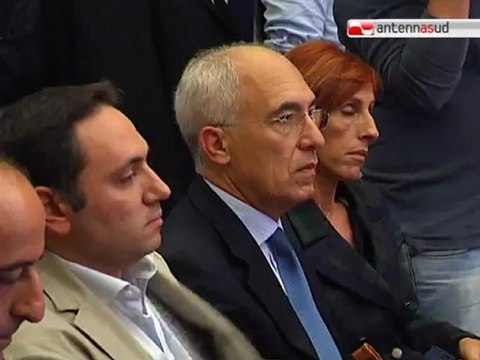 TG 27.10.12 Da Bari le proposte di Oscar Giannino per fermare il declino