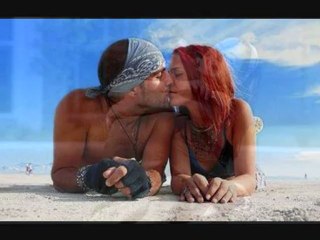 Best Relaxing Romantic Piano Music Video: Couples In Love with "Look At Me" by Tom Van Dorn