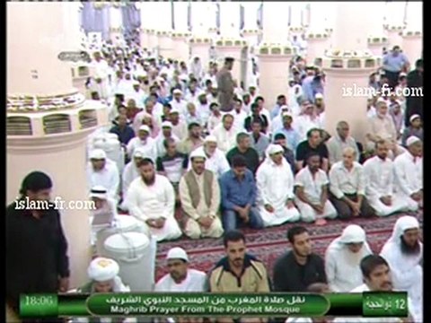 salat-al-maghreb-20121028-madinah