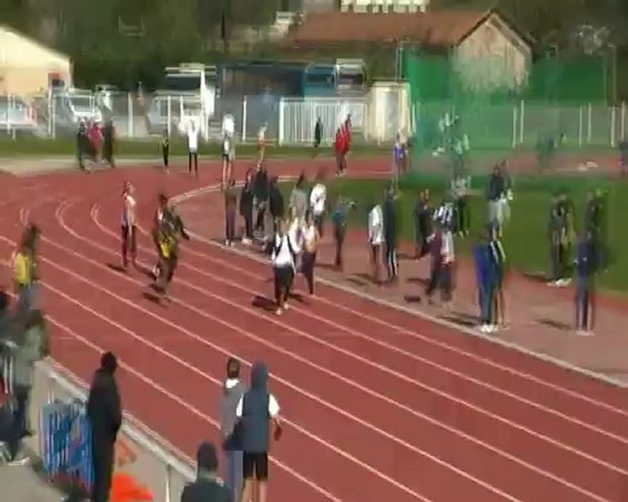 Relais 4x60 MIF (N.C.A.A.) - MEETING INTER REGIONAL BE MI TRIATHLON - Alès - 28 oct 2012