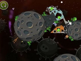 Retro plays Angry Birds Space (PC) Part 12