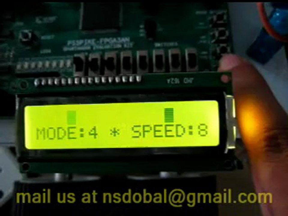 VHDL & FPGA Project : Patterns Generator with Speed Changing feature for LCD display