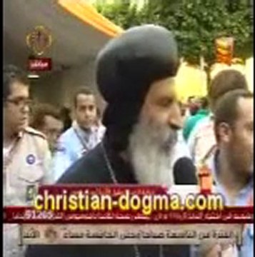 Interview d'Anba Domadios, evêque de Gizeh, lors de l'élection du 118e Pape