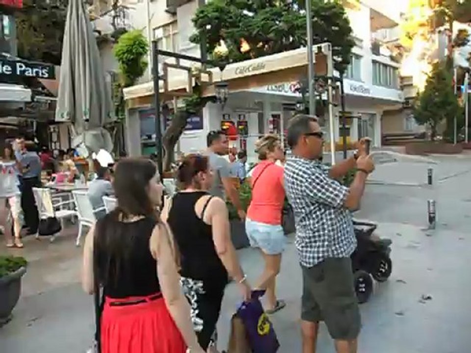 KADIKÖY'DE BELEDİYESİNDEKİ EN SANATKAR DEVLET MEMURU 2