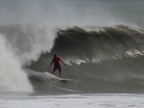 Ouragan Sandy : des sportifs affrontent les vents violents