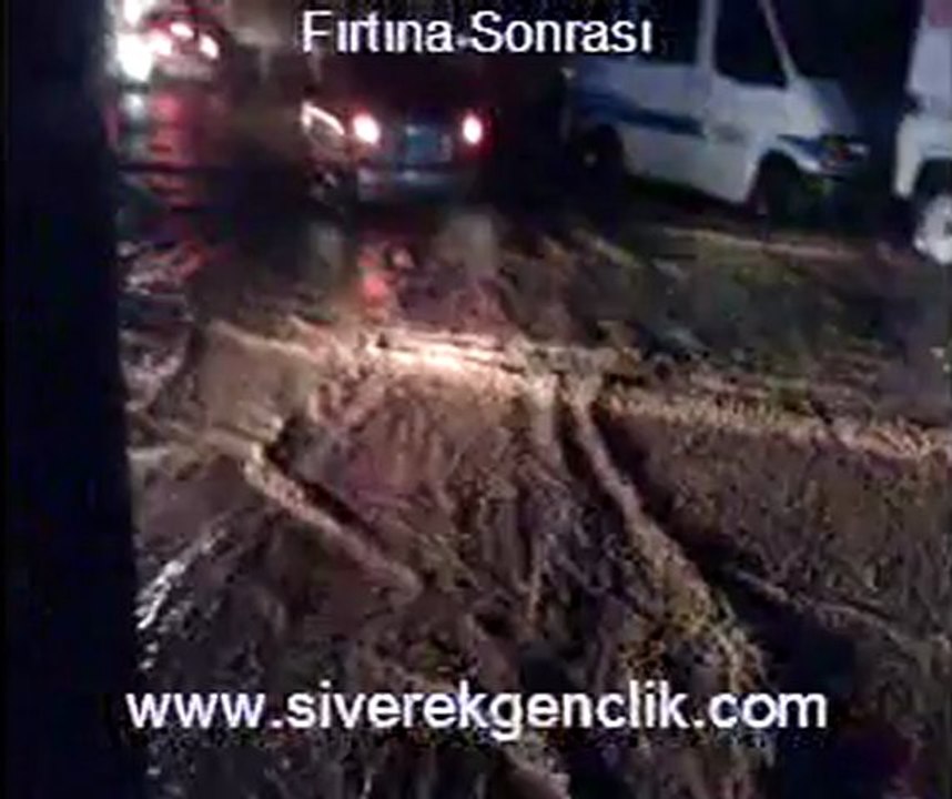 Siverek'te Yaşanan Fırtına Sonrası İlk Görüntüler