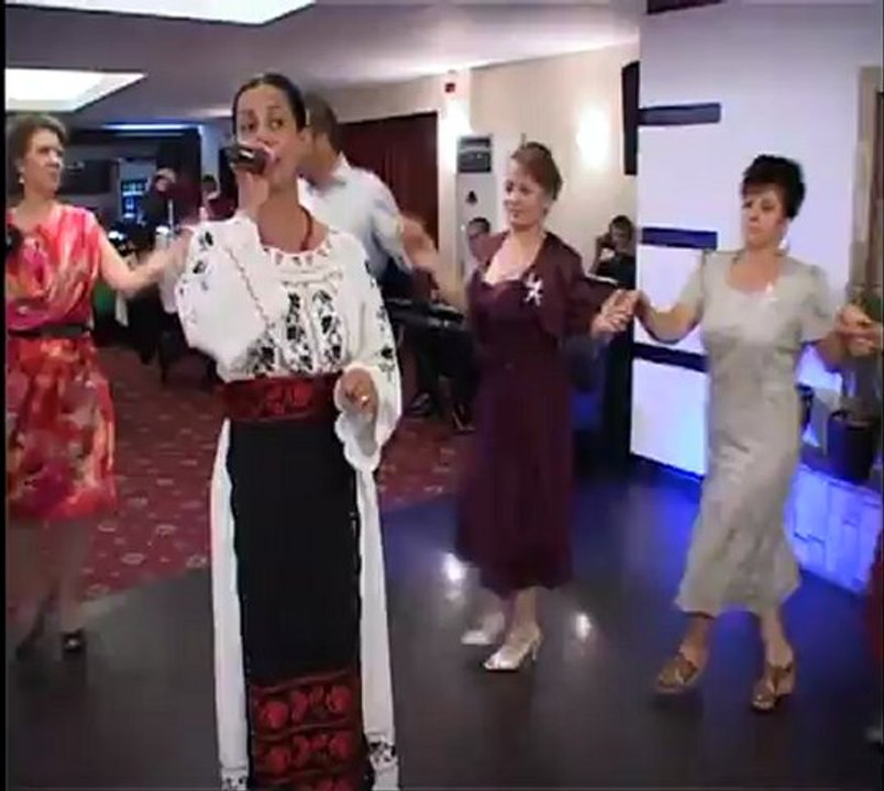 Formatia OVIDIU BAND-Fanita Modoran-Program nunta 2012 HD