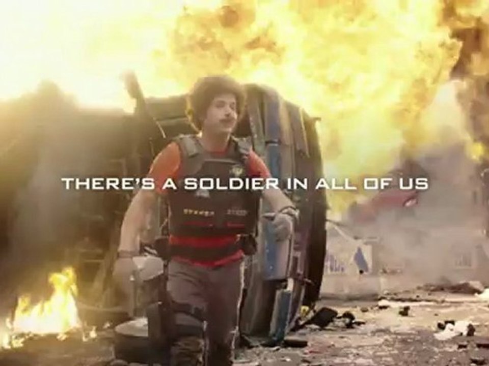 Call of Duty : Black Ops 2 - Publicité "Surprise" Live Action Trailer