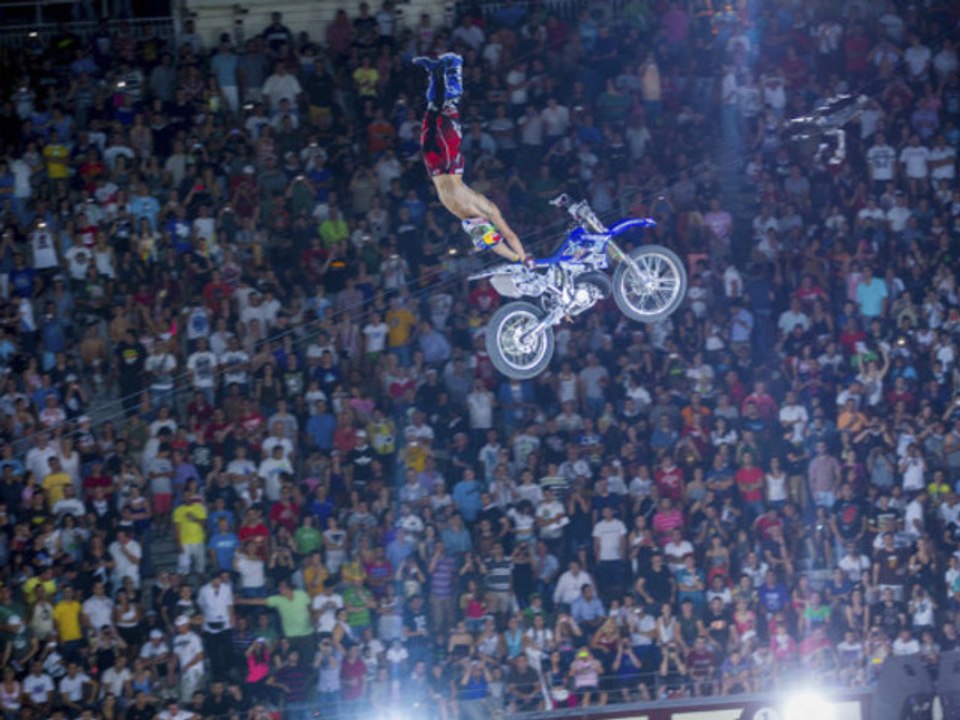 Tom Pagès - FMX Show Supercross Paris-Bercy 2011