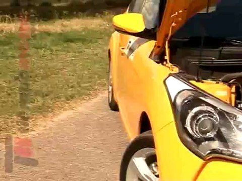 Hyundai Veloster: La coupé de las tres puertas