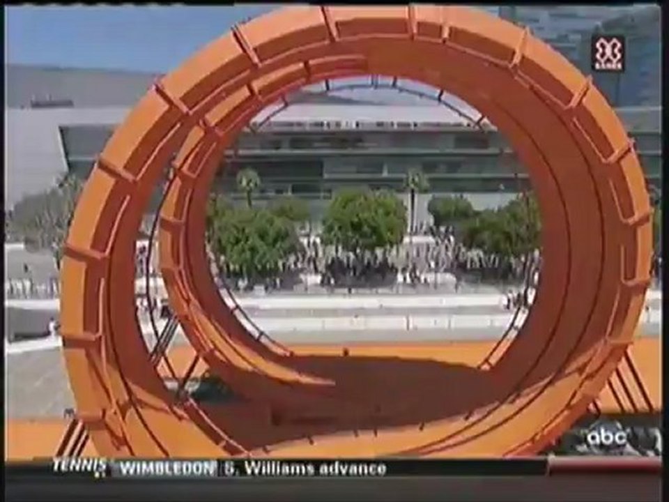 hot wheels double loop dare