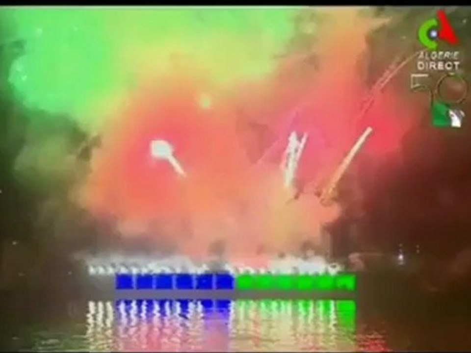 50eme amiversaire ALGÉRIE - Feux dartifice du ème Anniversaire de lindépendance à Sidi Fredj