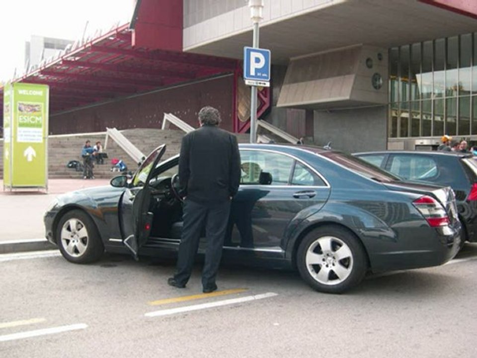 PARKING VIP AEROPUERTO DE BARCELONA-(aún más cómodo)