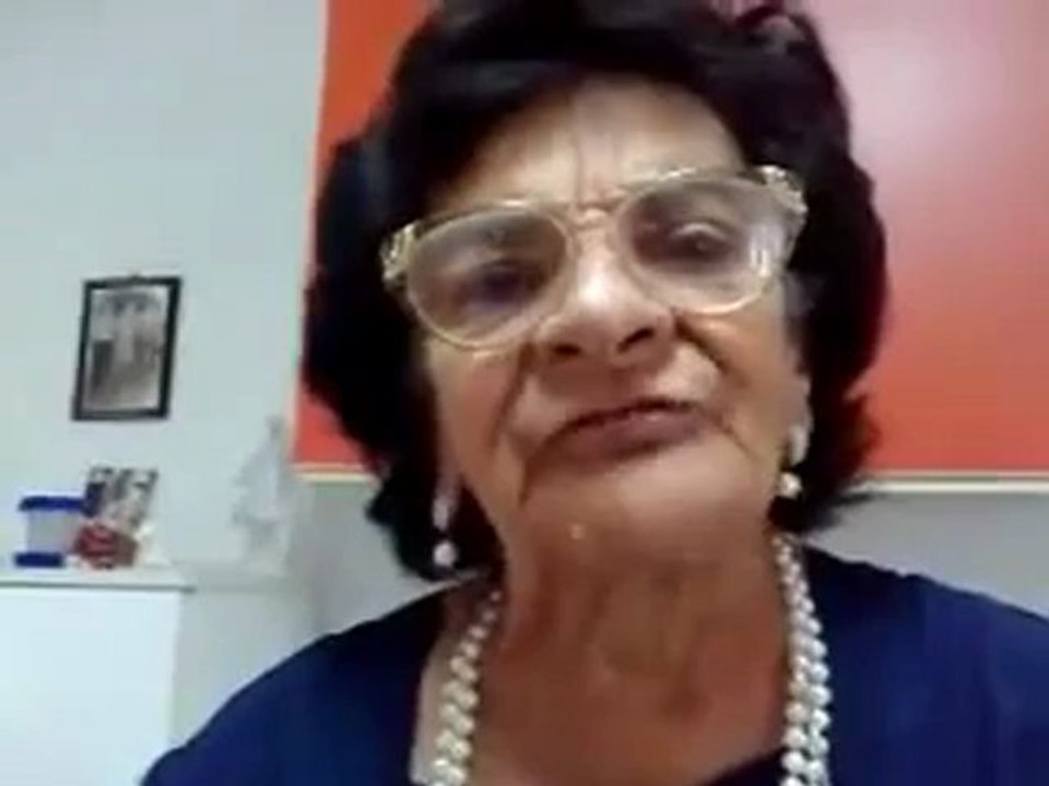 La preziosa Rosaria Mannino canta  Adesso che la scuola è cominciata!