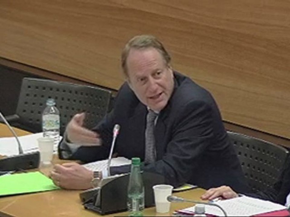 Audition du ministre de l'Intérieur par Philippe Goujon