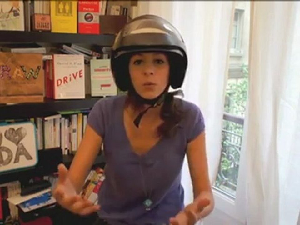 I want a scooter in Paris. But not die.