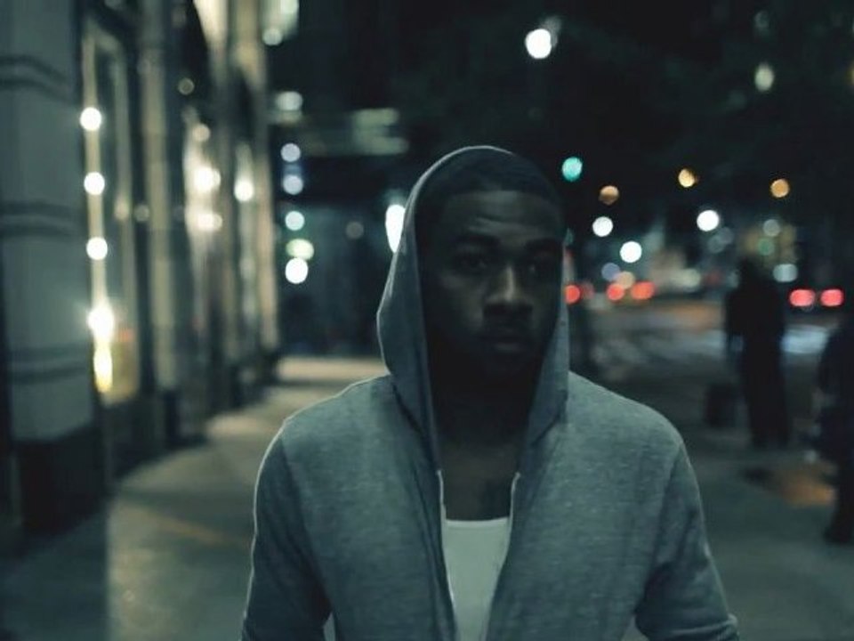 Sammie - Tryna' Fall Asleep