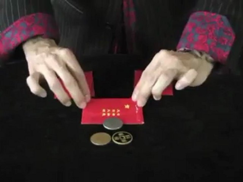 Menage A 3 (DVD and coins) by Michael Afshin and Roy Kueppers - Magic Trick