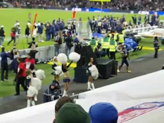 St Louis Rams Rampage dancing on Gangnam style in London