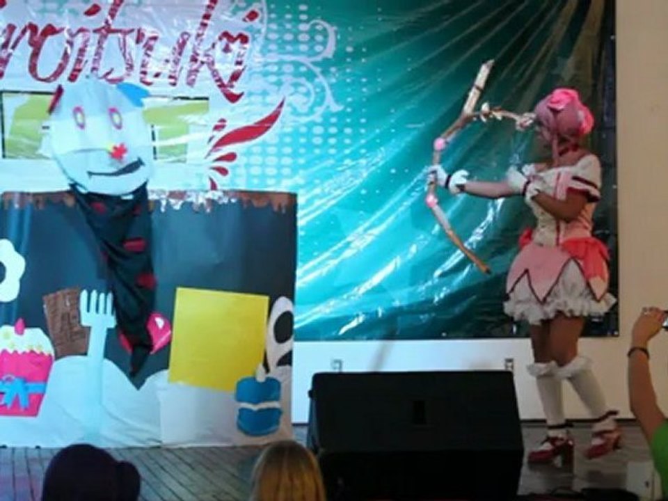 4° Equipo - Concurso de Cosplay - Shiroitsuki Fest - 20 y 21 de octubre  del 2012