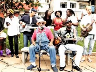 Playing For Change - Merry christmas